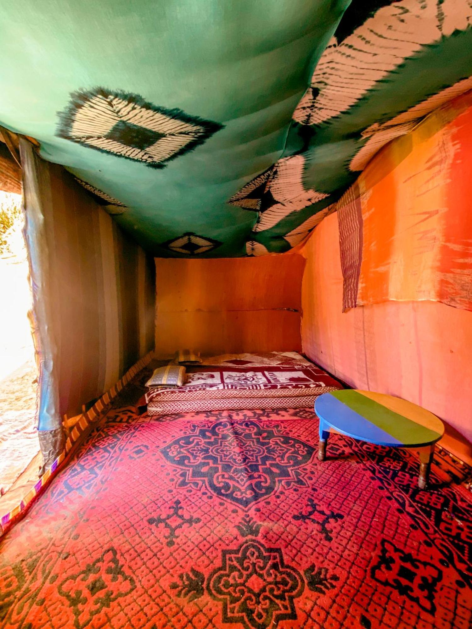 Oasis Desert Camp Obira Luxury tent Merzouga